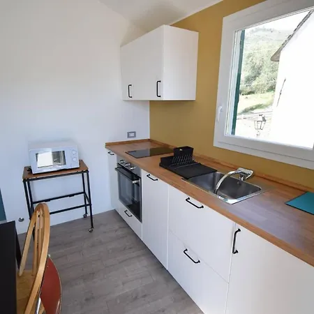 Feriehus Casa Luisa-immersa Nel Verde A Due Passi Dal Mare *